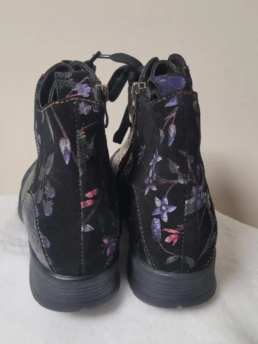 Floral Embossed Lace Up Ankle Boots Women’s Boho Combat Boot Side Zip Artsy Chic